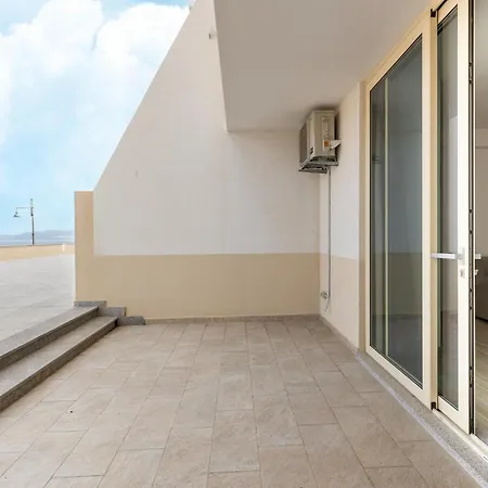 Aria Condizionata E Terrazza Vista Mare Apartment