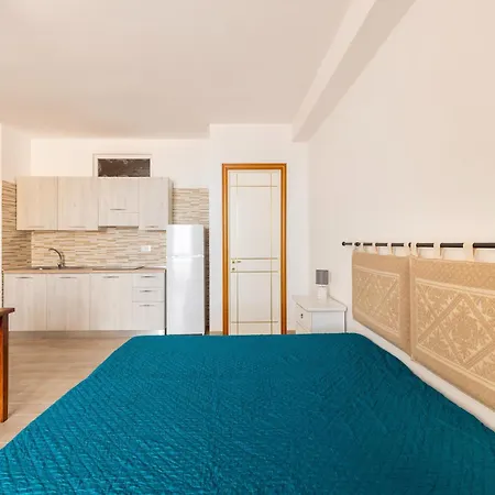Aria Condizionata E Terrazza Vista Mare Apartment