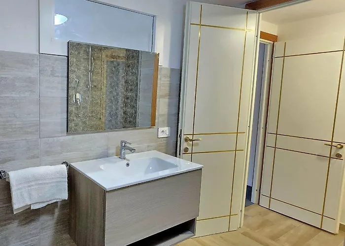 Aria Condizionata E Terrazza Vista Mare * 卡斯特尔萨多